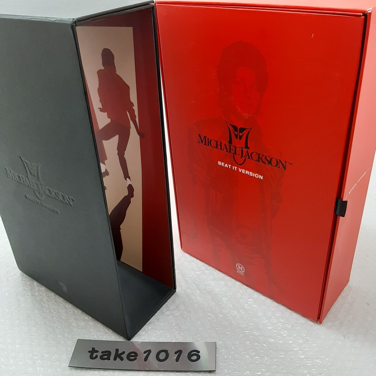 ホットトイズ　マイケルジャクソン　beat it Amazon.co.jp: ホットトイズ10thアニバーサリー限定アイテム