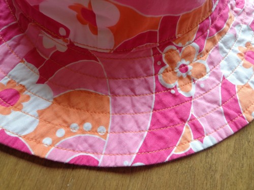 GYMBOREE Niña Usado en Excelente Condición Talla 5-7 Flor Rosa/Blanco/Naranja Sombrero Cubo - Imagen 2 de 4