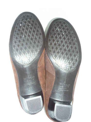 Munro American Shoes Size 9.5W Brown Suede Leather 2 inch Heels - Picture 7 of 7