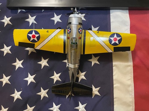 EARLY WAR TRUMPETER 1/32 SCALE GRUMMAN WILDCAT - Picture 2 of 4