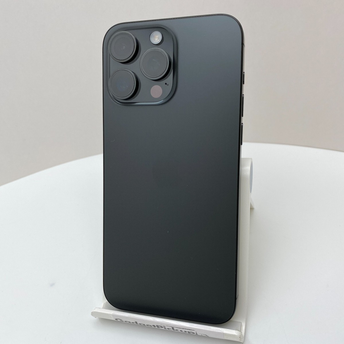iPhone 15 Pro Max 256GB ブラックチタニウム(美品) Amazon.com: Apple iPhone 15 Pro Max, 256GB, Black Titanium