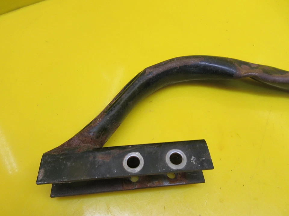 88-90 YAMAHA SV80 SNO SCOOTER SNOSCOOT PARACHOQUES DELANTERO BARRA DE AGARRE MANGO Foto 2 de 4