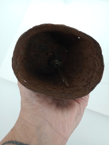 Primitive Handmade Cow Bell 5 inch -Vintage Definitely Possible Antique! Rusty - Picture 7 of 9