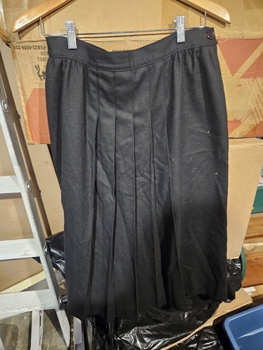 Pendleton Black Pencil Skirt 100 % Wool Made In USA Size 14 Vintage