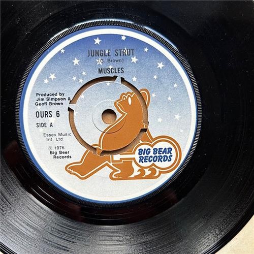 MUSCLES JUNGLE STRUT 7" 1976 With Muscle hustle UK