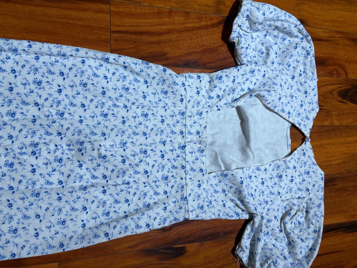 forever 21 blue and white floral dress PRINTED RUFFLED LACE MAXI DRESS YELLOW / M