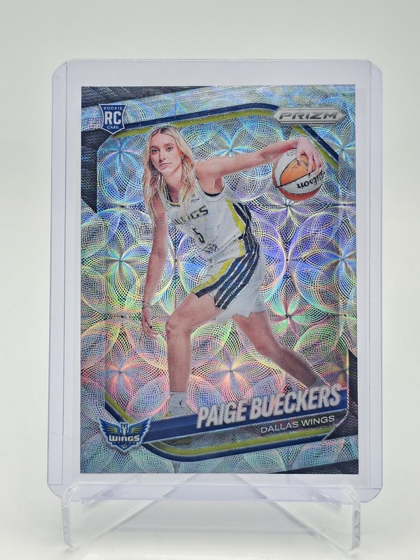 PAIGE BUECKERS 2025-26 PRIZM WNBA ROOKIE VARIATION PREMIUM /99 #147 WINGS Q3420