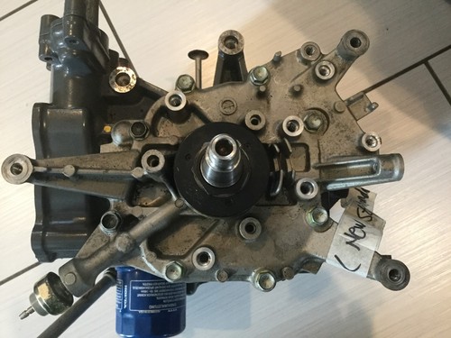 2001 HONDA 8HP 9.9HP CYLINDER BLOCK ASSY 12000-ZW9-405ZA 11300-ZW9-405 - Picture 2 of 7