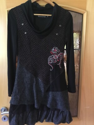 Designer Kleid C Fait Pour Vous Paris *Materialmix * sehr ausgefallen Gr. 2 