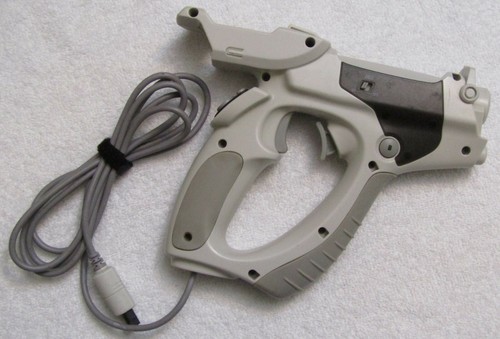 Pelican Light Gun Sega Dreamcast Dream Blaster Zapper Controller Built in Rumble - Picture 4 of 4