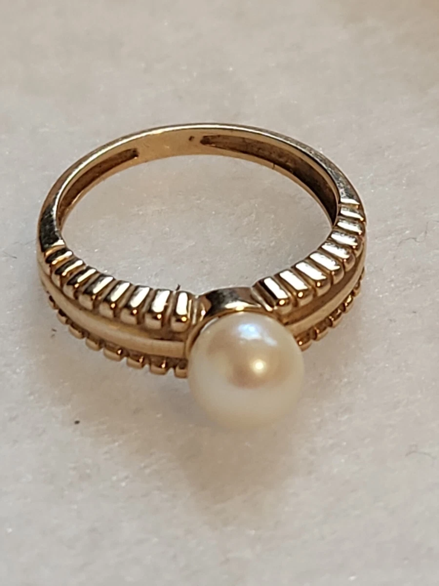 14k Pearl Ring marked P14K Yellow Plumb Gold sz. 6.75