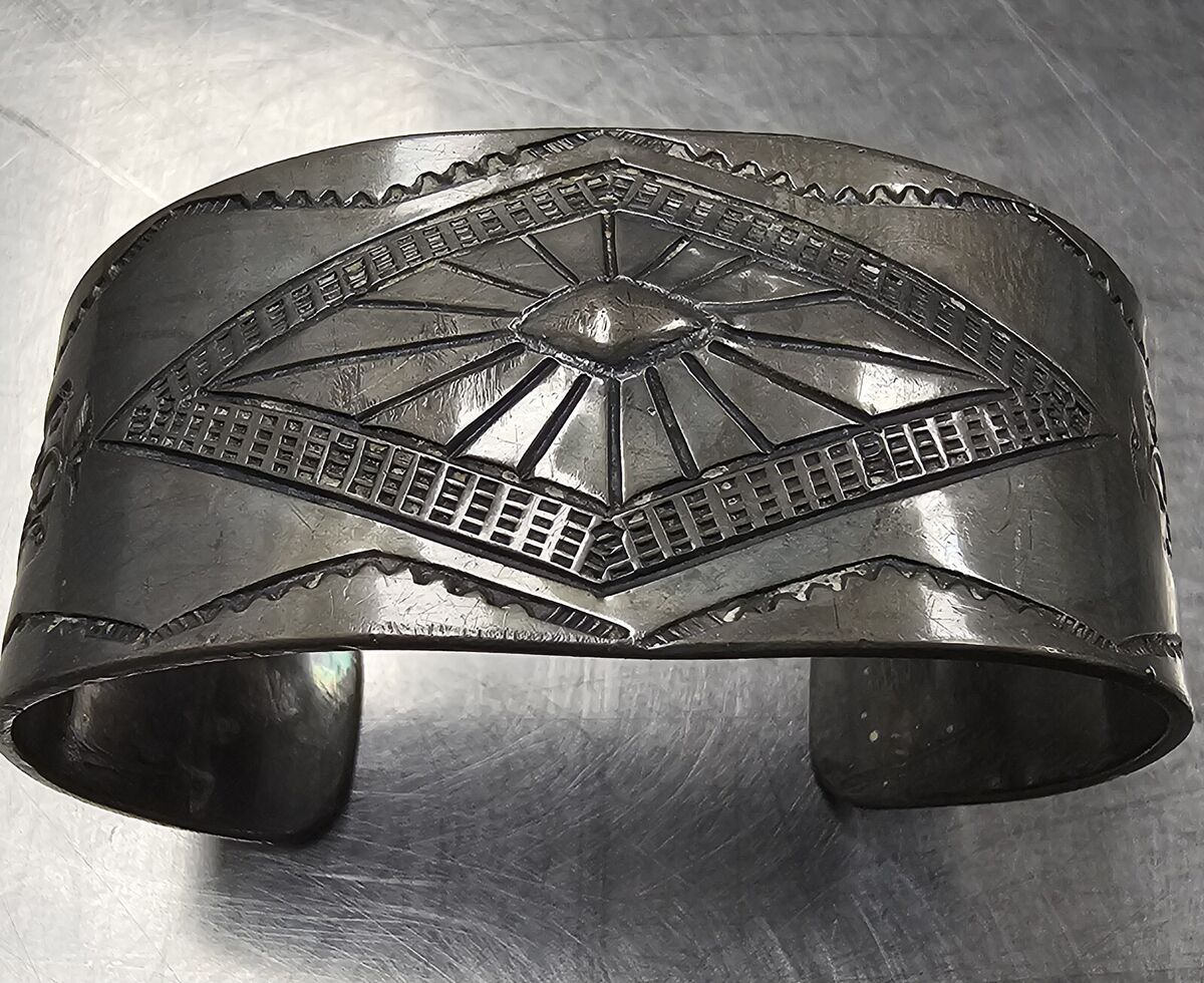 One Of The Most Detailed Vintage Native American Navajo Sterling Silver Repoussed Bracelet One Of The Most Detailed Vintage Native American Navajo Sterling Silver Repoussed Bracelet