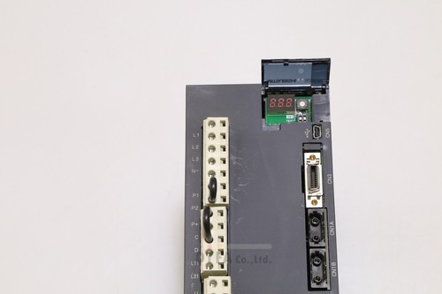 Mitsubishi gebraucht MR-J3-200B + MR-J3BAT AC SERVO 2kW MELSERVO DRV-I-1207 = 9F39 - Bild 4 von 16