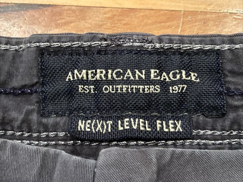 American Eagle Next Level Flex Blue Slim Casual Flat Front Shorts Mens 28 x 8 - Picture 2 of 9