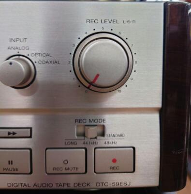 SONY DATデッキ DTC-59ESJ デジタルオーディオテープデッキ DATデッキ sony DTC 59ESJブラックSBM搭載機