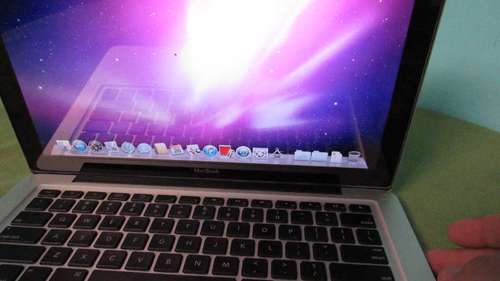 Apple MacBook Pro Late 2008 Core 2 Duo 2.00GHz 8GB RAM 240GB SSD Snow Leopard - Video 1 of 1