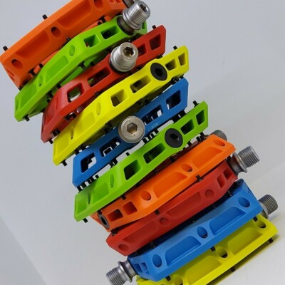 TAG MTB T3 Nylon Pedal (Yellow