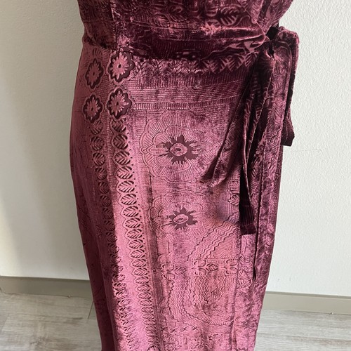 EUC Polo Ralph Lauren Burn-Out Velvet Wrap Maxi Dress Burgundy Size 2 - Picture 4 of 17