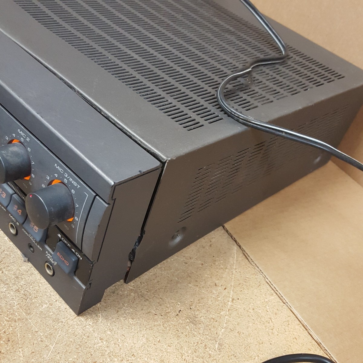 Pioneer SA-V240 Stereo Mixing Amplifier * Powers On * See