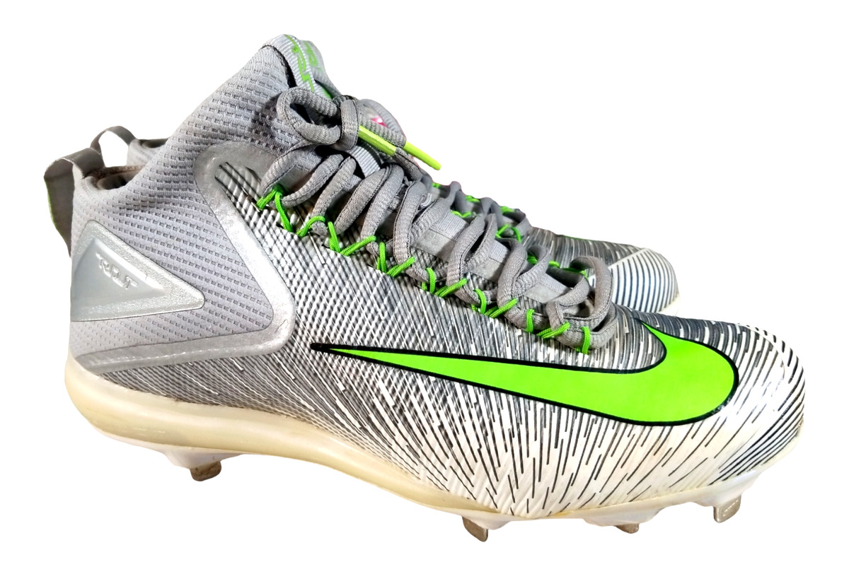 Mike trout cleats 219 clearance
