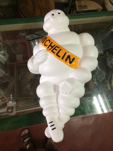 17" MICHELIN MAN DOLL FIGURE BIBENDUM COLLECTIBLES ADVERTISE TIRE TRUCK DECORATE - Picture 6 of 15
