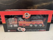 Iconic Replicas 43-0510 Kenworth T880 LACo Fire Tow Truck Wrecker 1:43