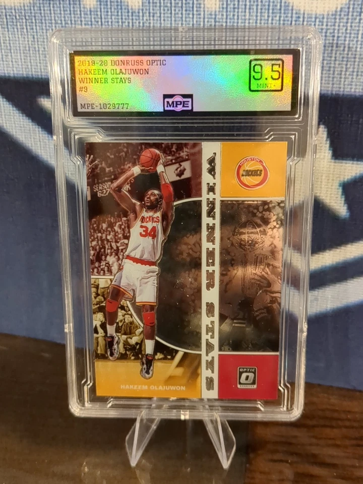 2019-20 Panini Donruss Optic - Winner Stays Hakeem Olajuwon #9 MINT+ MPE 9.5!! - Image 3 of 4
