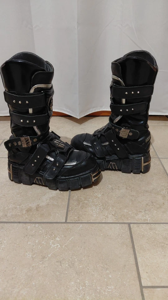 new rock boots - Immagine 3 di 4