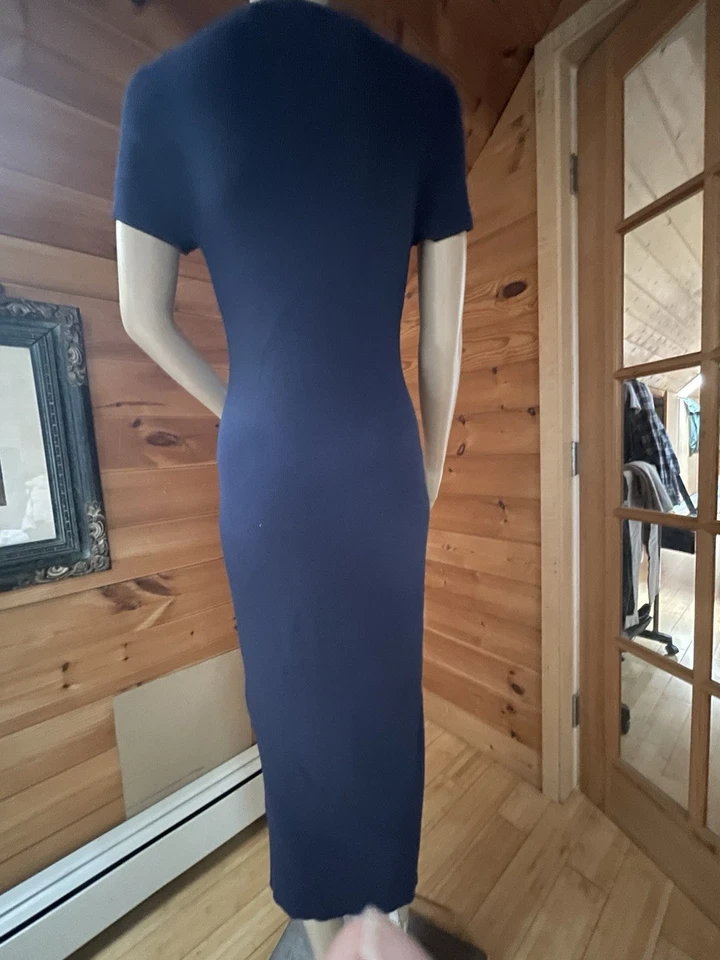 Vestido largo tejido acanalado azul marino Theory para mujer talla L $495 Foto 4 de 4