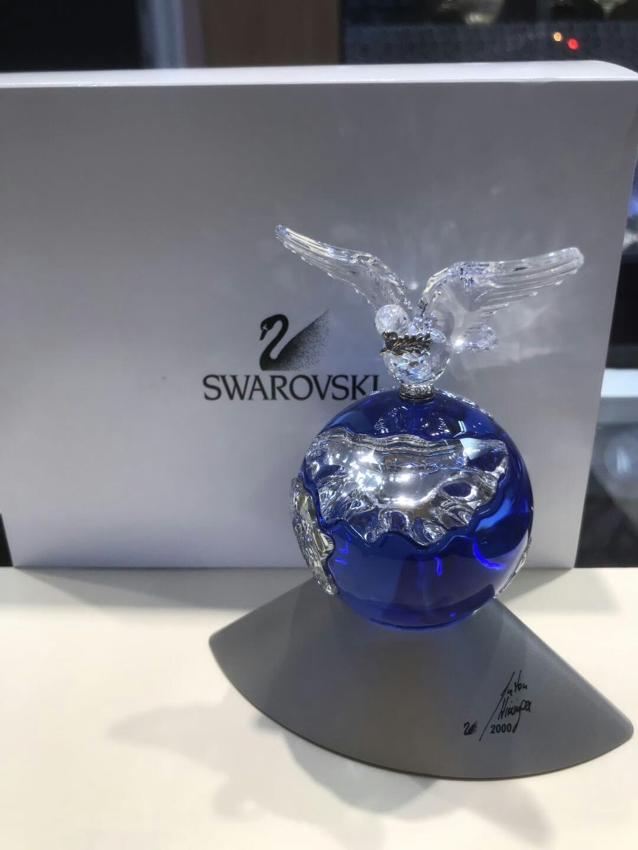 Swarovski Peace Globe World Crystal Bird Year 2000 Austrian