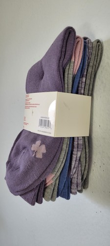 Lucky Brand Women's 5-Pairs Everyday Comfort Crew Socks. (62). - Picture 5 of 6