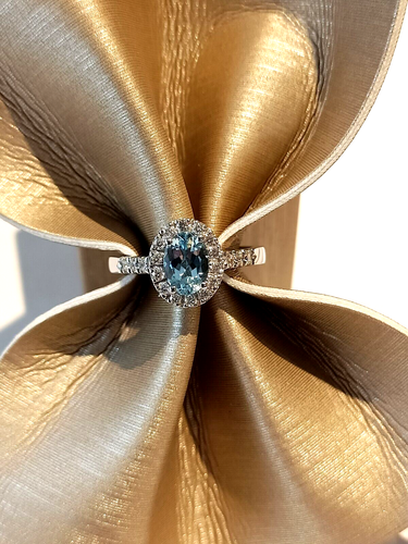 Anillo de Oro Blanco 18CT 750 Con Aguamarina CT 0,81 y Diamantes CT 0,26 (1392) - Imagen 7 de 8