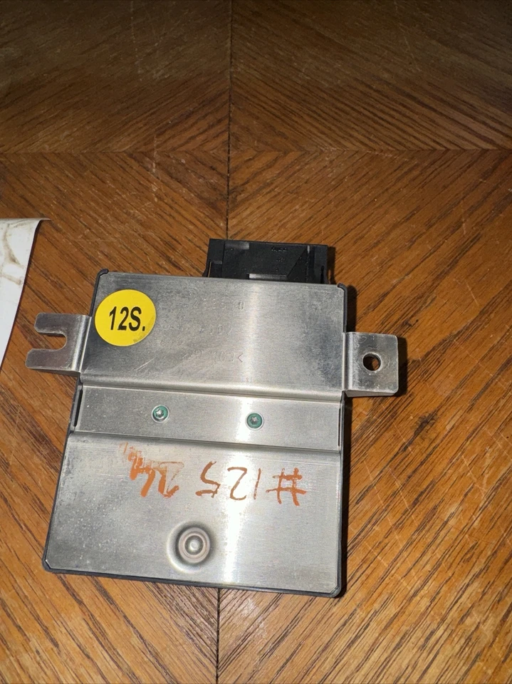 AUDI C6 A6 QUATTRO 2005-2008 MÓDULO DE CONTROL DE PUERTA DE ENLACE UNIDAD TEMIC OEM Foto 4 de 4