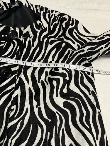 Carole Little Bebra Print Linen Jacket XL Black White Button Front Boxy Retro - Picture 7 of 8