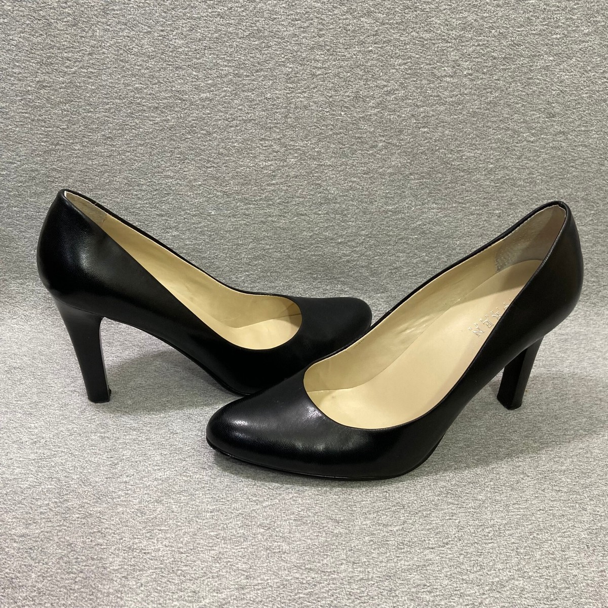 Ralph lauren hotsell black pumps