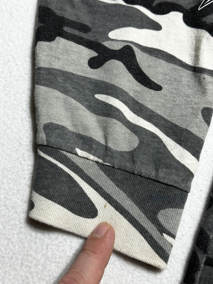 Camo Shirt Mens XL 2013 Nantucket Harpoon Run Biker Rally Camouflage Pirate - Image 3 of 4