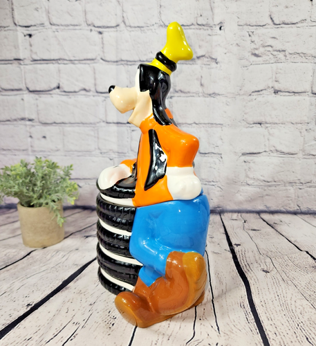 NEW Disney Goofy Ceramic oreo Cookie Jar 12" DISNEY - Picture 3 of 9