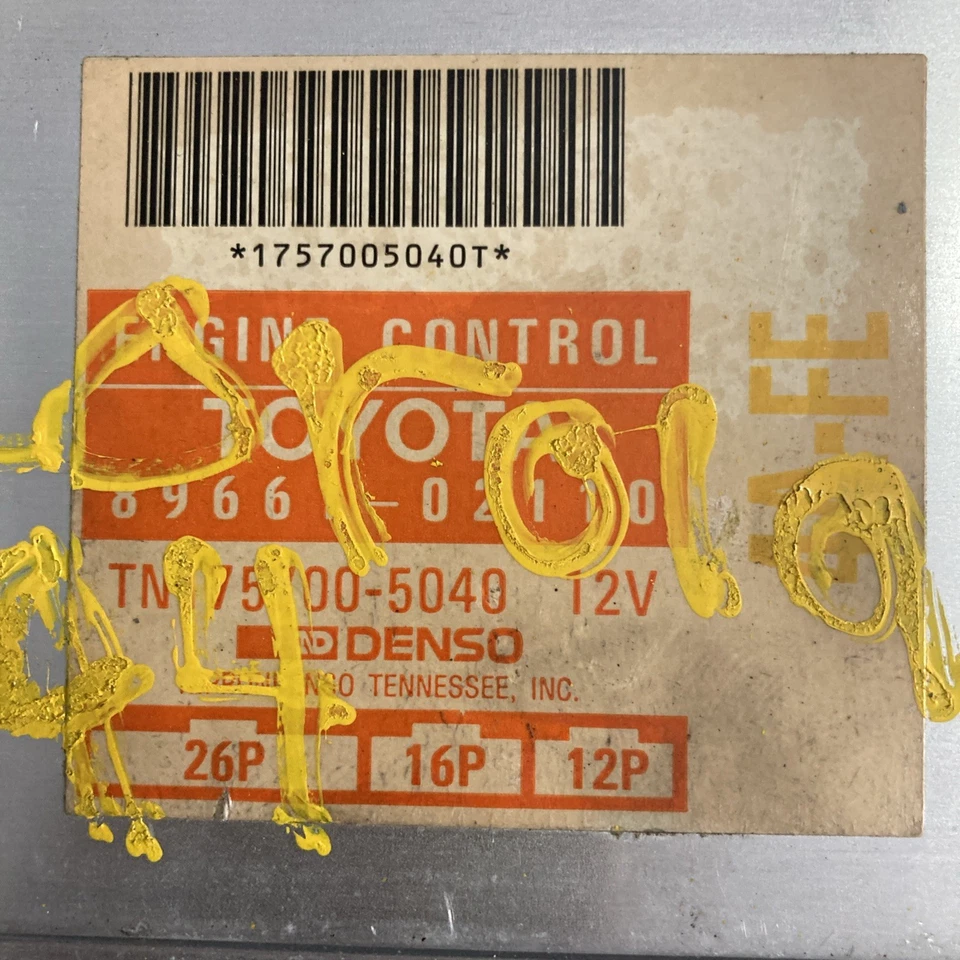 Toyota Corolla 1993-1994 ECU/ECM 89661-02110 Foto 2 de 4