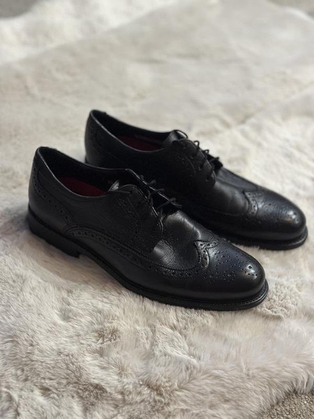 Men Lloyd Heels Black 43
