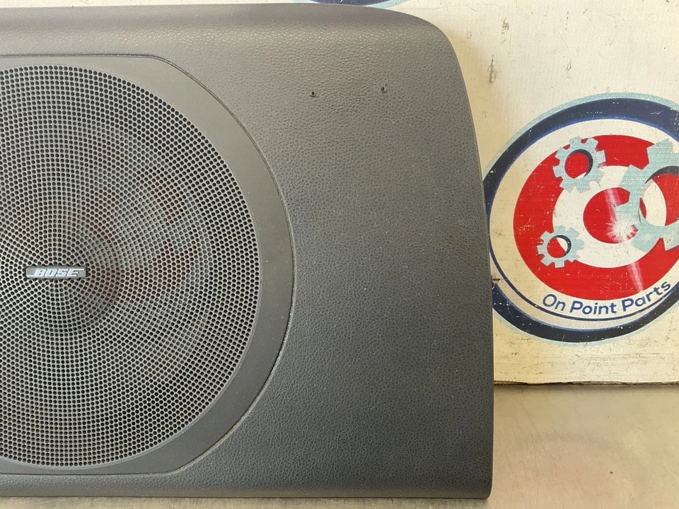 03-09 Nissan 350Z Passenger RH Subwoofer Speaker Cover 28178CD000 OEM 25BFPD7 - Image 4 of 4