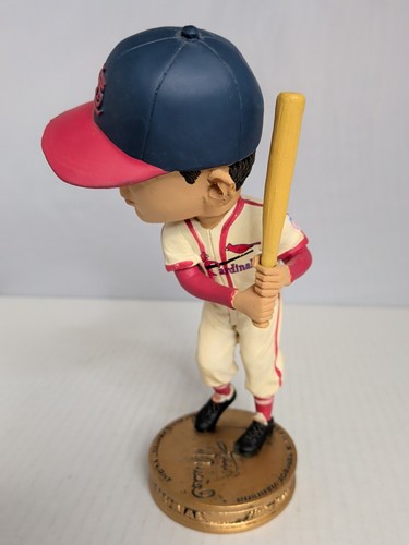 Stan Musial 2011 St. Louis Cardinals MEDAL of FREEDOM Bobblehead SGA - Picture 2 of 6