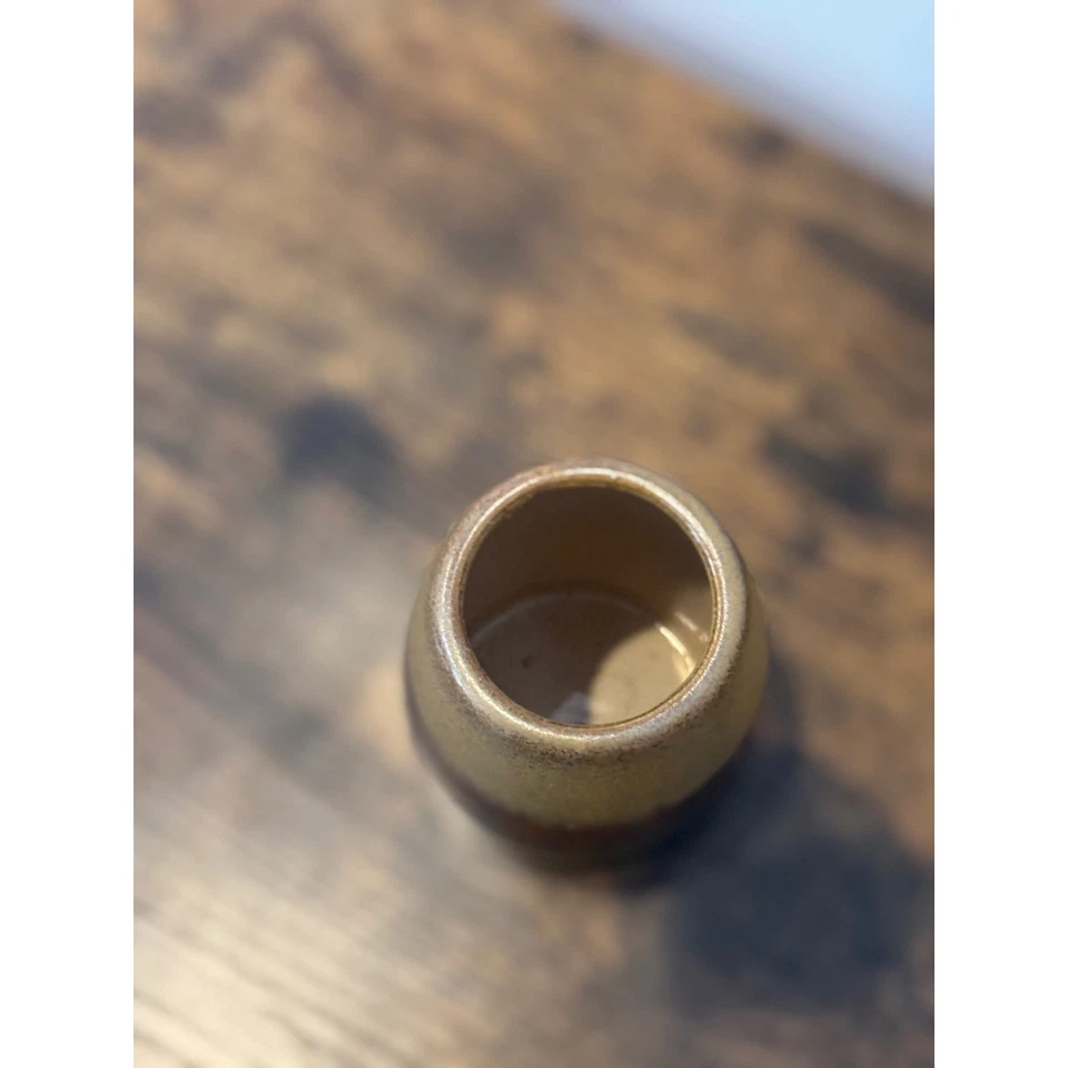 Jarrón de cerámica Congo moderno para decoración del hogar pieza de acento cerámica tono tierra Foto 4 de 4