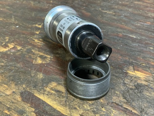 Supporto inferiore cartuccia Shimano BB-UN52 68mm guscio 112mm mandrino 68x112 - Foto 4 di 6