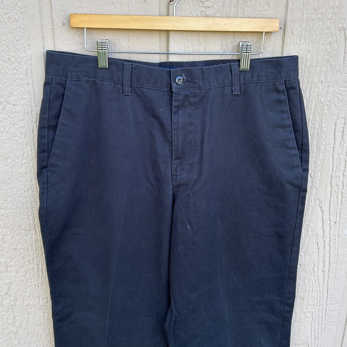 パンツ 90s EURO Dockers Black Chino Trousers Vintage 90s Dockers Black Chino Pants Mens 36x30 Relaxed Fit