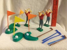 VTG Wilton golf Cake decoration Toppers SPORTS 2002 - 3 Golfers, 4 Holes, Clubs