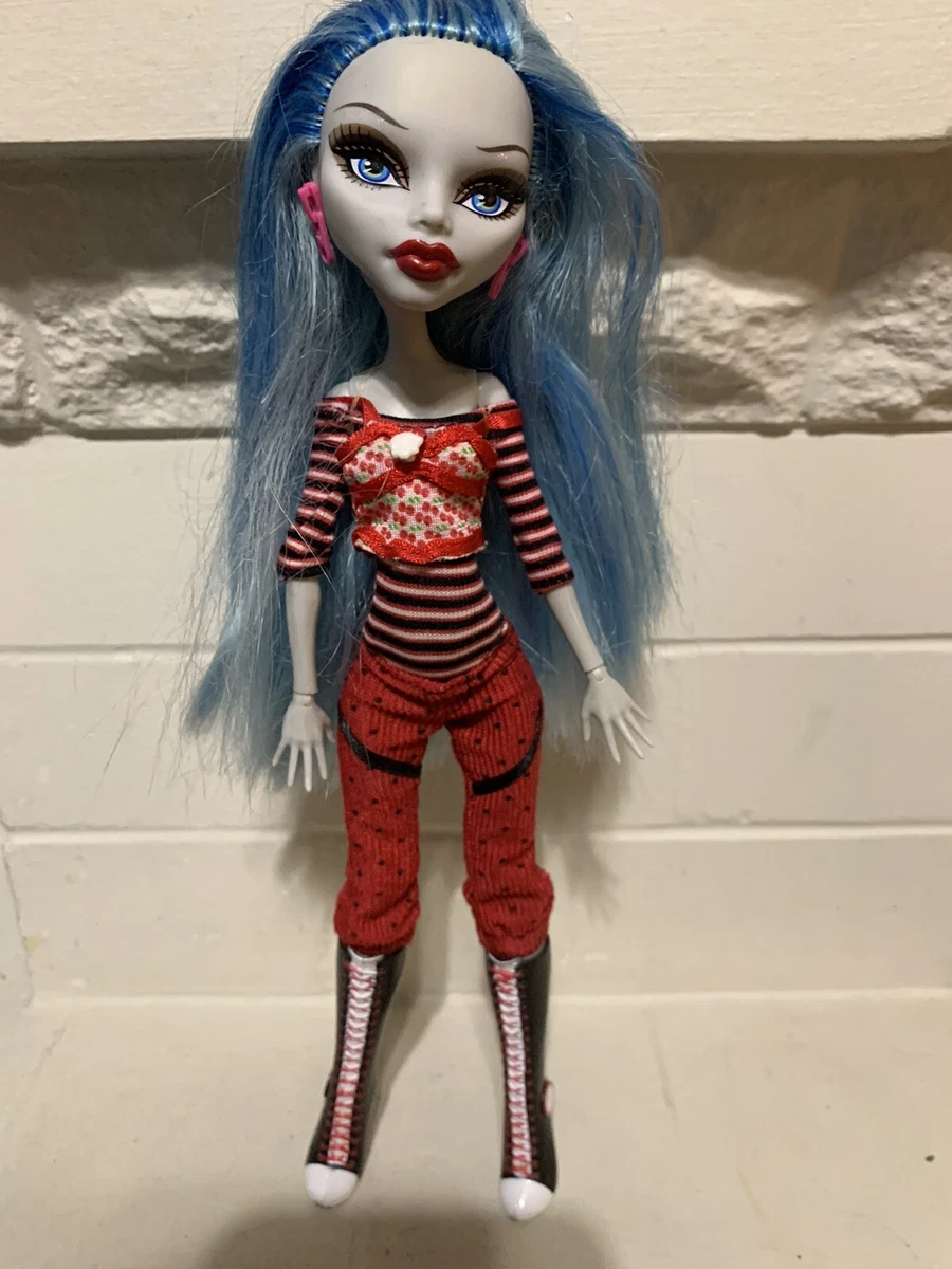 Ghoulia yelps hotsell doll original