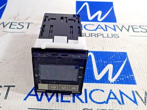 OMRON  E5CN-Q2MP-500 TEMPERATURE CONTROLLER E5CN