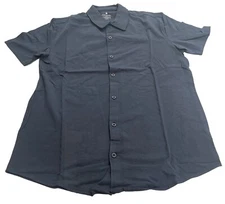 True Classic Men’s Navy Blue Short Sleeve Knit Shirt Medium