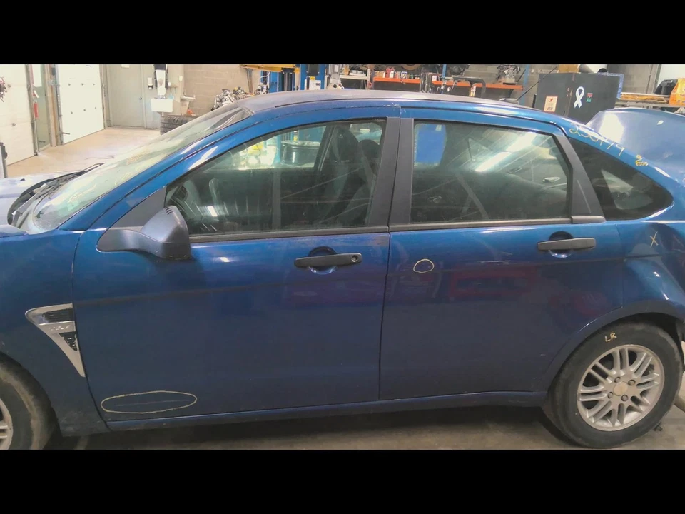 Used Front Left Seat Belt Front fits: 2008 Ford Focus bucket driver retractor Sd Foto 4 de 4