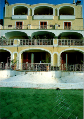 Vintage Postcard Positano Italy Le Sirenuse Hotel Un Particolare View
